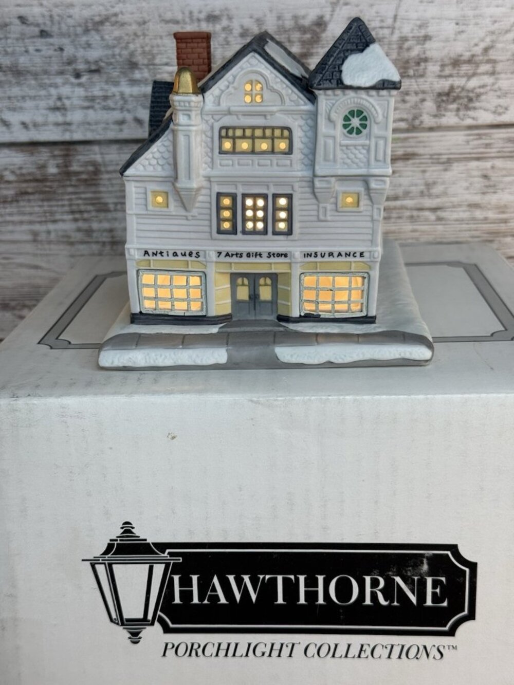Hawthorne Porchlight Collections Christmas Village The Antique Shop W/Box & COA